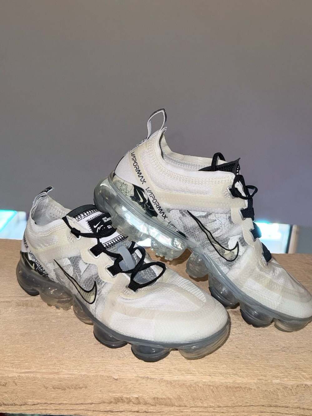 Nike Women's Air VaporMax 2019 SE Floral Vast Grey Black CD7094-001 Size 6.5